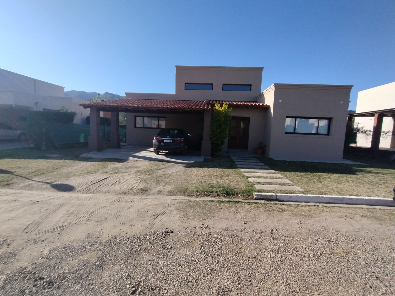 Foto Casa en Venta en San Luis, San Luis - pix1043511235 - BienesOnLine